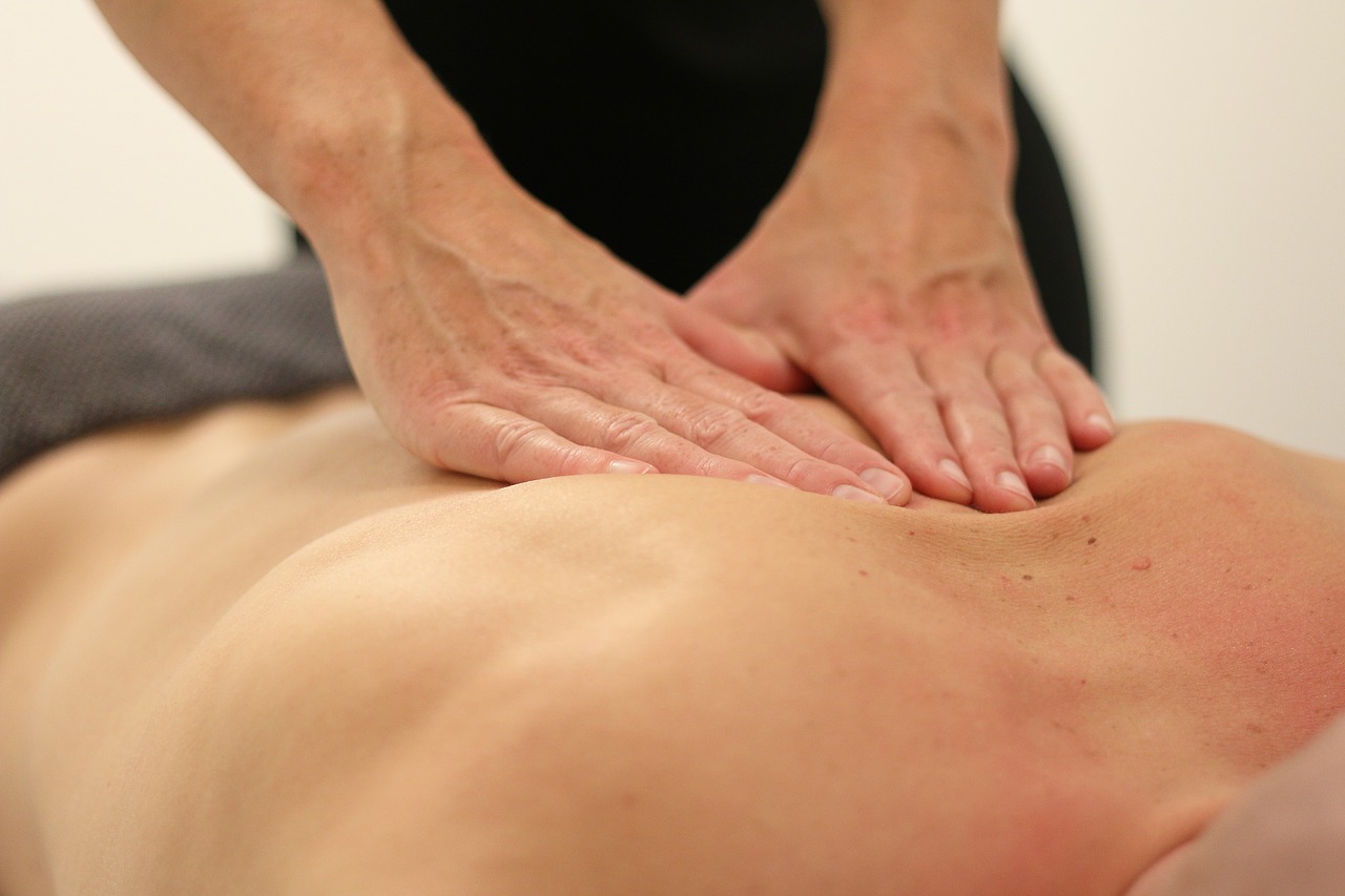 massage, back, deep tissue massage-3795691 massage, back, deep tissue massage